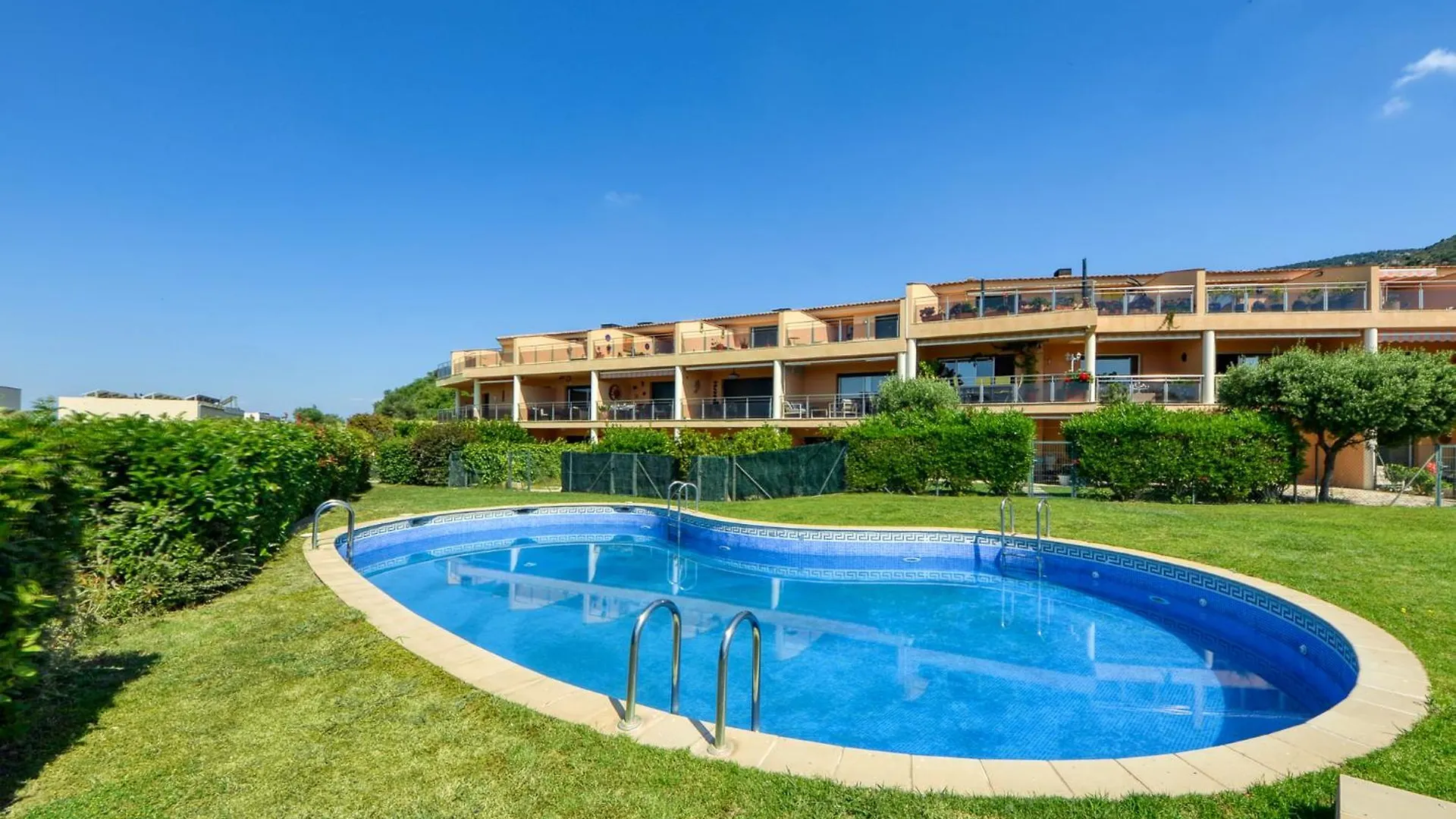 Sun Village 2 P4 - Immo Barneda Палау-Сабардера 0*,  Испания